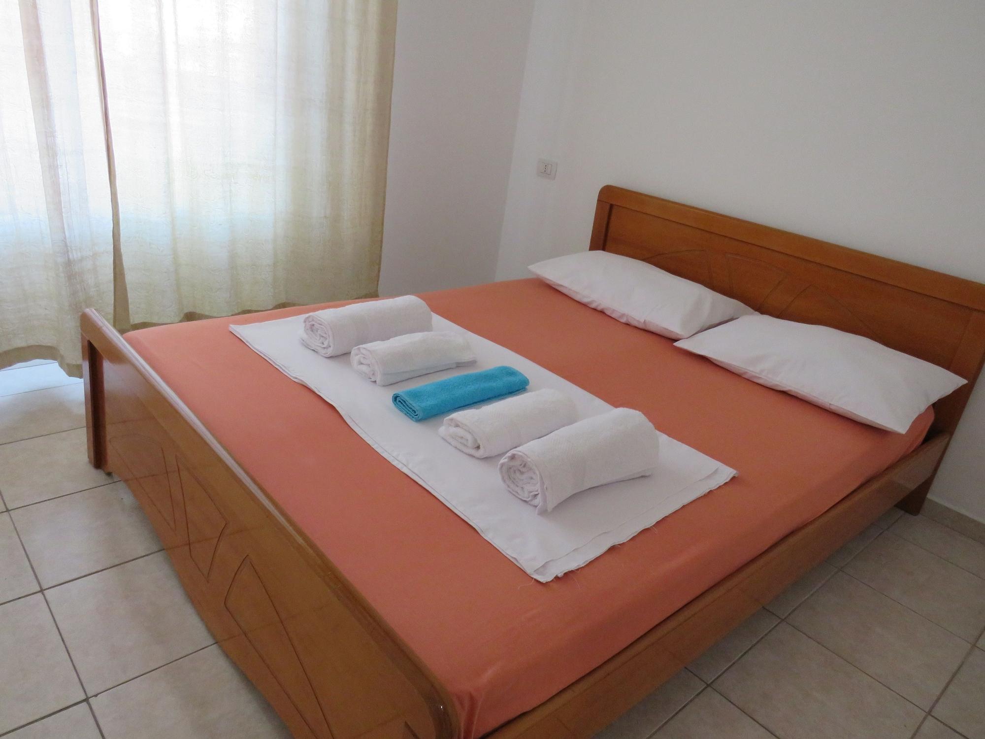 Casa Mia Hotel Sarandë Exterior foto