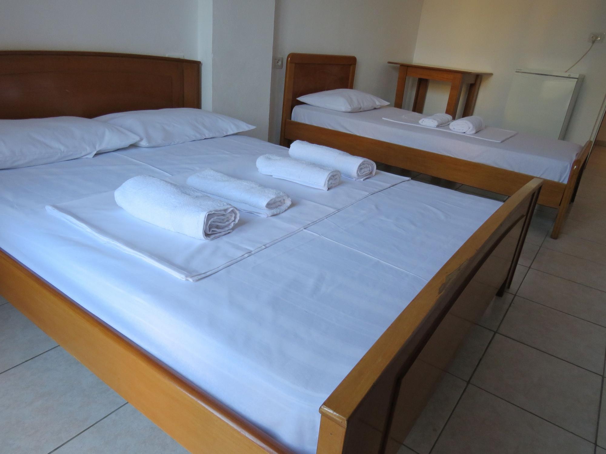 Casa Mia Hotel Sarandë Exterior foto